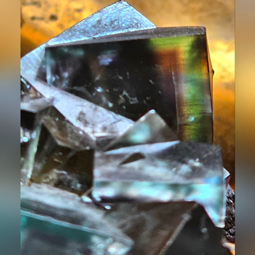 Fairy hole pocket fluorite